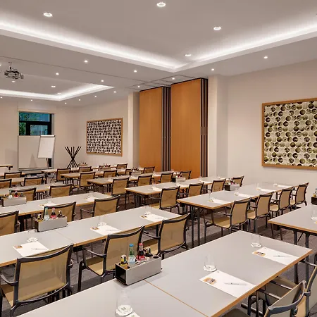 Hotell Frankfurt - Alte Oper By Ihg