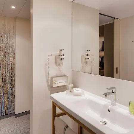 Hotel Frankfurt - Alte Oper By Ihg 4*