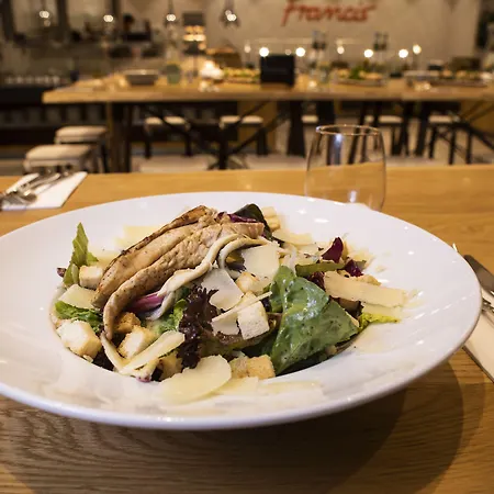 מלון Frankfurt - Alte Oper By Ihg 4*