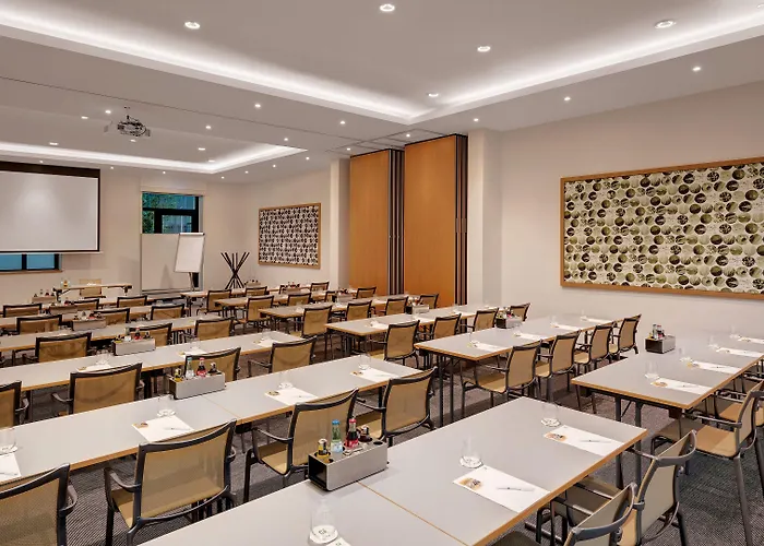 Frankfurt - Alte Oper By Ihg Otel